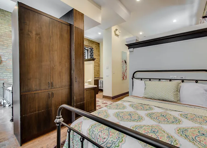 Inn The Golden Arm (adults Only) Chicago