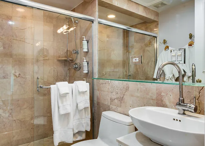 The Golden Arm (adults Only) Inn 2*