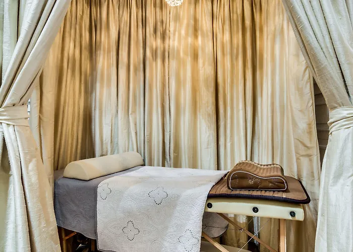 Inn The Golden Arm (adults Only) 2*