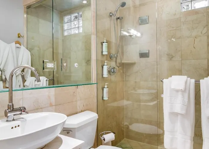 The Golden Arm (adults Only) 2* Chicago